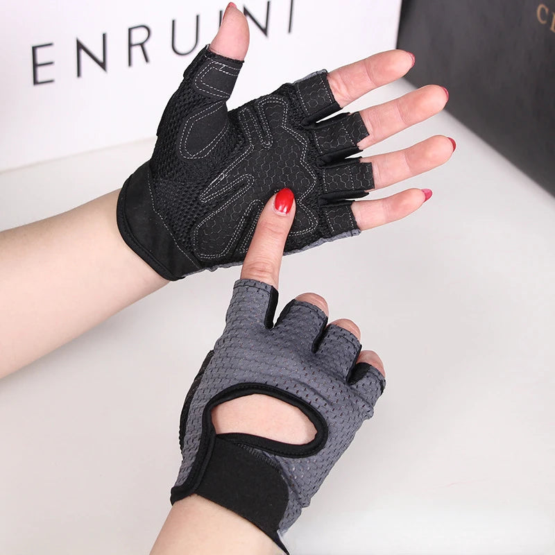 Half Finger Gym Gloves – Breathable Non-Slip Gloves for Men & Women